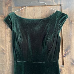Floor length velvet dress (hunter green)